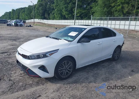 2024 Kia Forte Gt-Line z USA, uszkodzony, nr VIN 3KPF54AD0RE726840